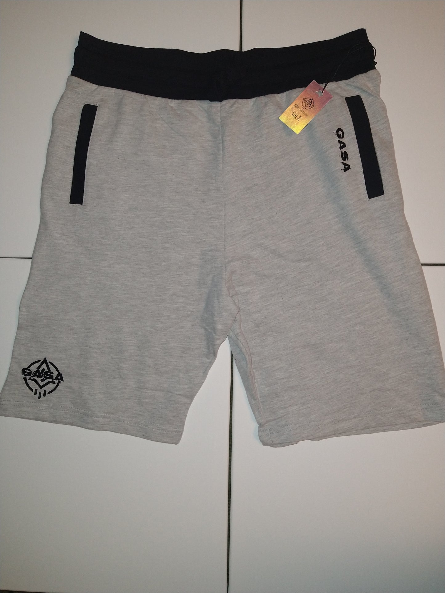 Two tone men's sweat shorts