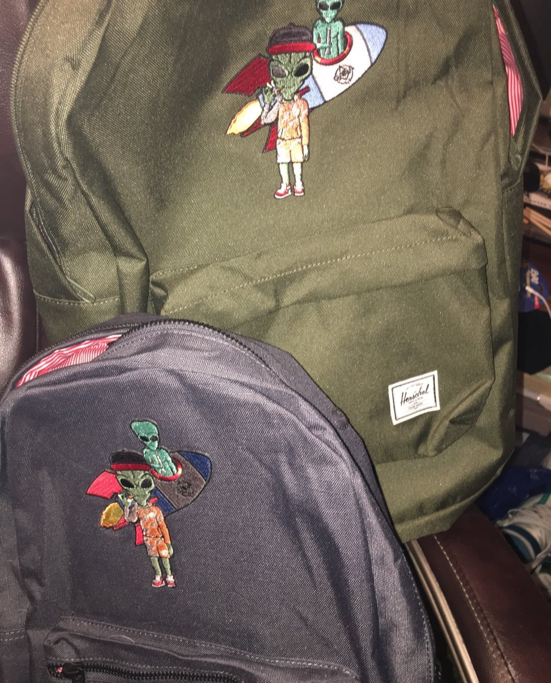 GASA smoking alien Hershel backpack π