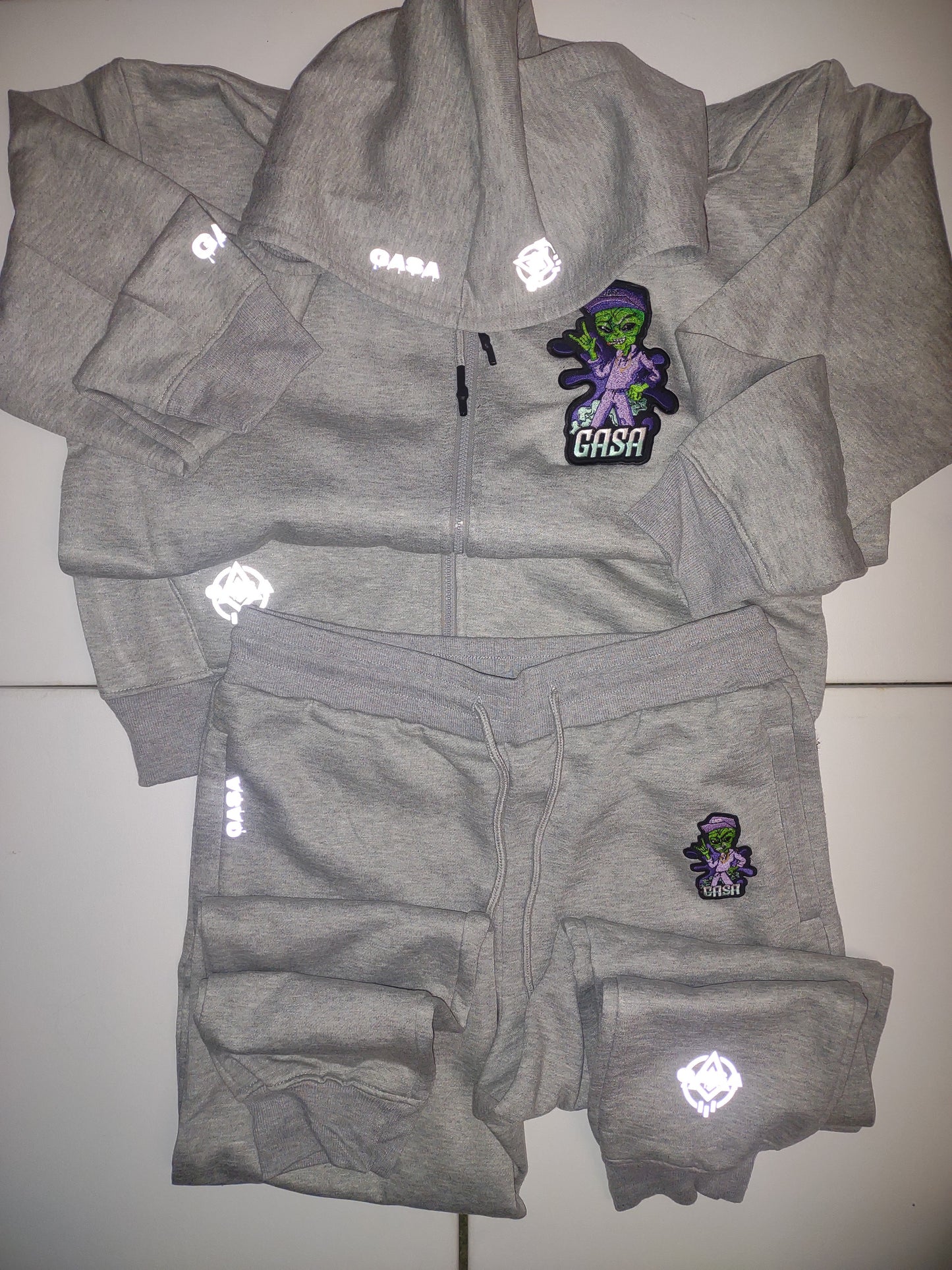GASA 2023 1st alien sweat suit
